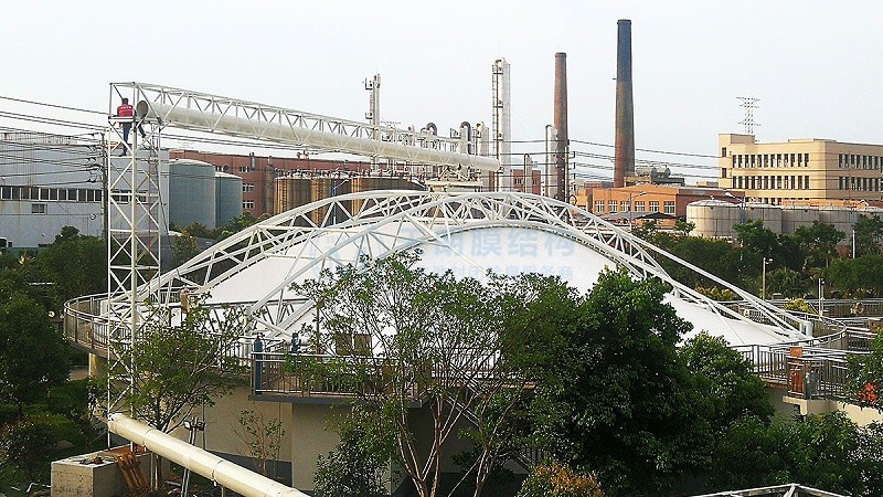 蒼南臨港隨動(dòng)污水池反吊膜-2